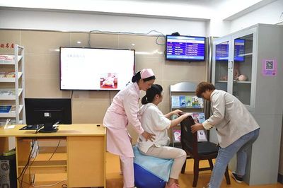 香满孕校,情满妇幼 --大田县妇幼保健院举办插花活动喜迎母亲节