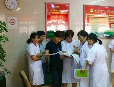 鼓楼医院妇产科戴毅敏主任来淳开展学术交流