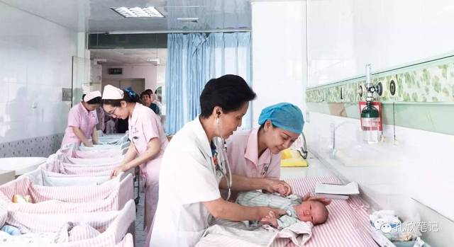 祝福妇产科的护士们!