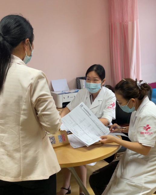 长海医院妇产科保胎门诊正式开诊，杰林医疗保胎团队进驻